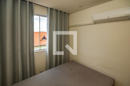 Quarto 2 de apartamento para alugar com 2 quartos, 70m² em Mantiqueira, Belo Horizonte