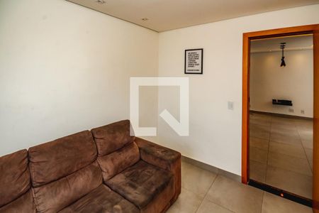 Quarto 1 de apartamento para alugar com 2 quartos, 70m² em Mantiqueira, Belo Horizonte