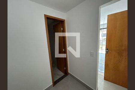 Closet da Suíte 1 de casa à venda com 3 quartos, 140m² em Taquara, Rio de Janeiro