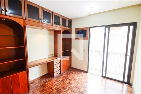 Quarto 1 de apartamento à venda com 3 quartos, 123m² em Tijuca, Rio de Janeiro