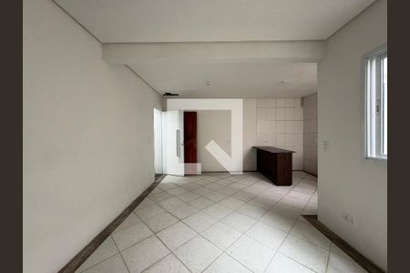 Sala de apartamento para alugar com 2 quartos, 64m² em Jardim Stella, Santo André