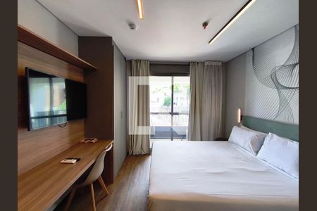 Quarto  de kitnet/studio para alugar com 1 quarto, 50m² em Vila Mariana, São Paulo