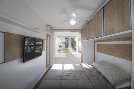 Suíte  de apartamento à venda com 2 quartos, 85m² em Higienópolis, Porto Alegre