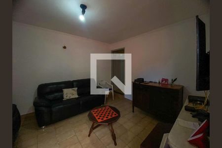 Sala de casa à venda com 2 quartos, 70m² em Vila Liviero, São Paulo