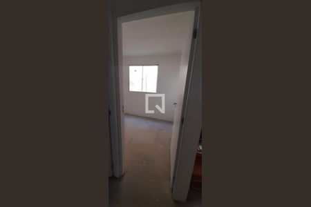 Quarto 2 de apartamento à venda com 2 quartos, 42m² em Rubem Berta, Porto Alegre