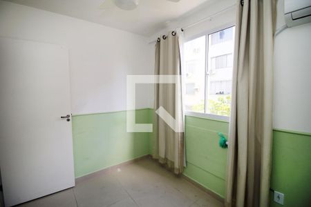 Quarto 1 de apartamento para alugar com 2 quartos, 40m² em Brás de Pina, Rio de Janeiro