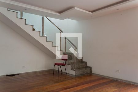 Sala de casa à venda com 4 quartos, 218m² em Jardim Lavinia, São Bernardo do Campo