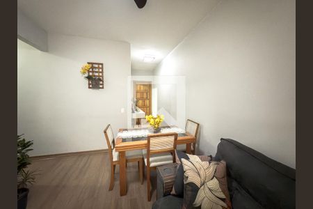 Sala de apartamento à venda com 2 quartos, 60m² em Irajá, Rio de Janeiro
