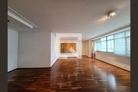 Sala de apartamento à venda com 4 quartos, 202m² em Vila Nova Conceição, São Paulo