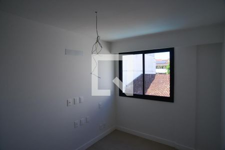 Quarto de apartamento à venda com 3 quartos, 110m² em Barra da Tijuca, Rio de Janeiro