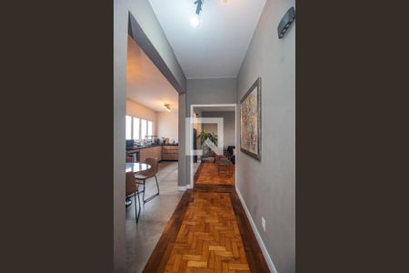 Sala de apartamento à venda com 3 quartos, 123m² em Independência, Porto Alegre