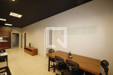 Sala de casa à venda com 5 quartos, 248m² em Colégio Batista, Belo Horizonte