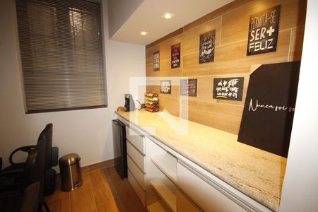 Sala de casa à venda com 5 quartos, 248m² em Colégio Batista, Belo Horizonte