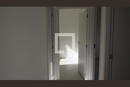 Corredor de apartamento para alugar com 3 quartos, 54m² em Vila Rio Branco, Jundiaí