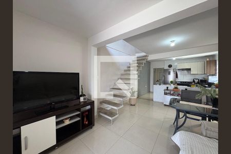 Sala de casa à venda com 2 quartos, 112m² em Vila Junqueira, Santo André