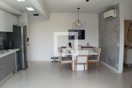 Sala de apartamento à venda com 2 quartos, 90m² em Alphaville Empresarial, Barueri