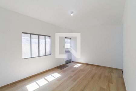 Sala de casa para alugar com 2 quartos, 120m² em São João Batista, Belo Horizonte