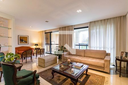 Sala de apartamento à venda com 3 quartos, 194m² em Vila Suzana, São Paulo