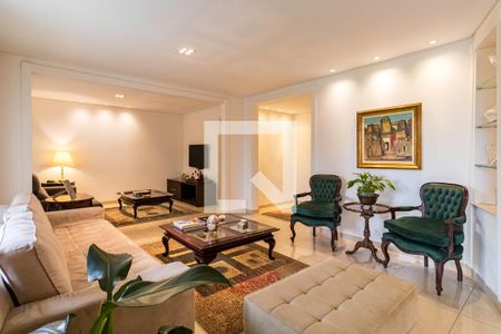 Sala de apartamento à venda com 3 quartos, 194m² em Vila Suzana, São Paulo
