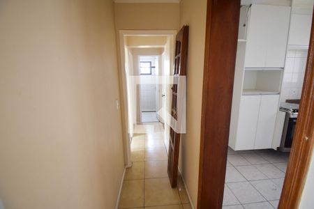 Corredor de apartamento à venda com 2 quartos, 77m² em Vila Carrão, São Paulo