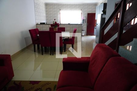 Sala  de casa para alugar com 4 quartos, 196m² em Parque Novo Mundo, Americana