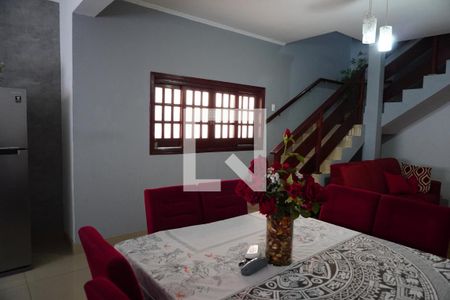 Sala  de casa para alugar com 4 quartos, 196m² em Parque Novo Mundo, Americana