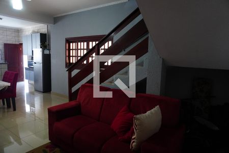 Sala  de casa para alugar com 4 quartos, 196m² em Parque Novo Mundo, Americana