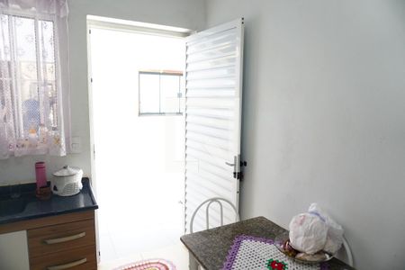 Edicula de casa para alugar com 4 quartos, 196m² em Parque Novo Mundo, Americana