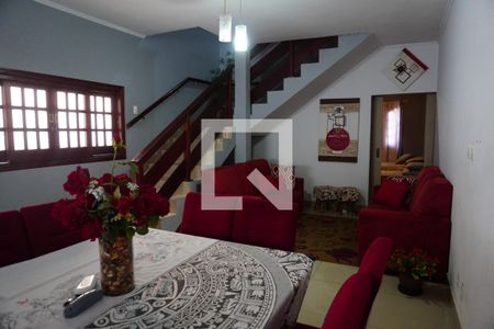 Sala  de casa para alugar com 4 quartos, 196m² em Parque Novo Mundo, Americana