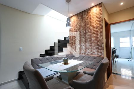 Sala de casa para alugar com 2 quartos, 120m² em Vila Rica, São Paulo