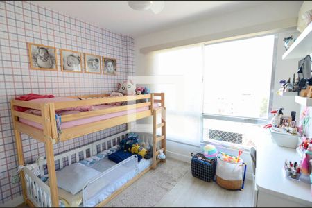 Quarto de apartamento à venda com 3 quartos, 105m² em Grajaú, Rio de Janeiro