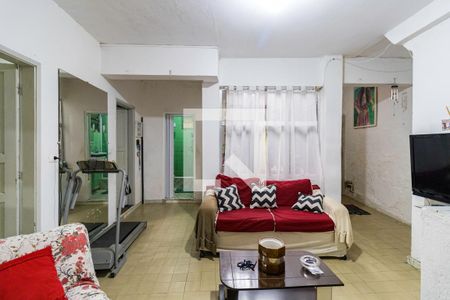 Sala de casa à venda com 3 quartos, 500m² em Real Parque, São Paulo