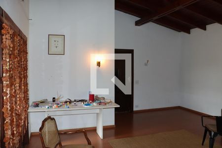Sala de casa de condomínio para alugar com 3 quartos, 3824m² em Vila Santo Antônio, Cotia