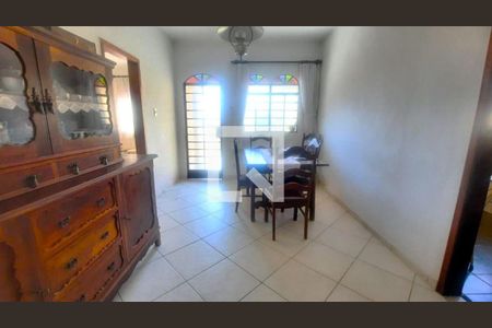 Casa à venda com 3 quartos, 110m² em Salgado Filho, Belo Horizonte