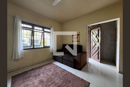 Sala de casa à venda com 3 quartos, 178m² em Campestre, São Leopoldo