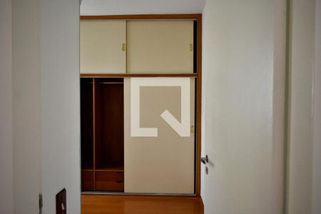 Quarto de apartamento à venda com 1 quarto, 50m² em Parque Imperial, São Paulo