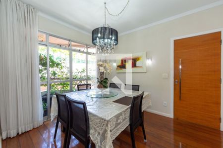 Sala de apartamento à venda com 3 quartos, 161m² em Serra, Belo Horizonte