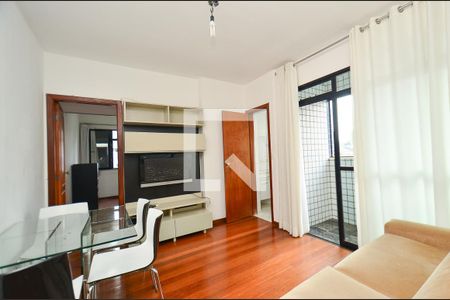 Sala de apartamento para alugar com 1 quarto, 45m² em Carmo, Belo Horizonte
