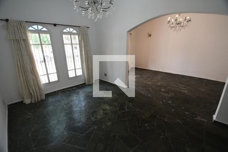 Sala de casa à venda com 4 quartos, 157m² em Vila Iza, Campinas