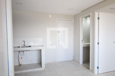 Sala de apartamento para alugar com 2 quartos, 33m² em Veleiros, São Paulo