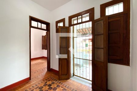 Hall de Entrada de casa à venda com 5 quartos, 300m² em Carlos Prates, Belo Horizonte