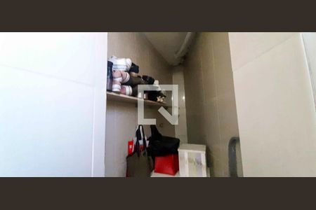 Corredor de casa à venda com 2 quartos, 150m² em Bandeiras, Osasco