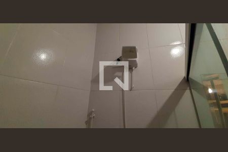 Banheiro Social 1 de casa à venda com 2 quartos, 150m² em Bandeiras, Osasco