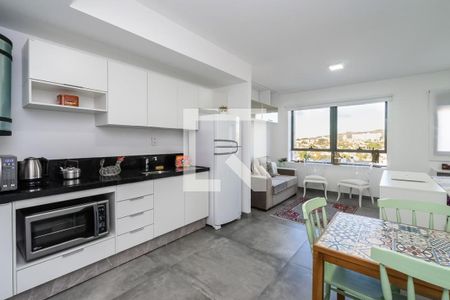 Cozinha de kitnet/studio para alugar com 1 quarto, 38m² em chacara das pedras, Porto Alegre