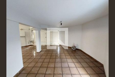 Casa à venda com 3 quartos, 298m² em Campestre, Santo André