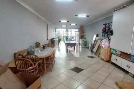 Casa à venda com 3 quartos, 238m² em Paraíso, Santo André