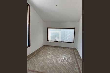 Casa à venda com 3 quartos, 428m² em Vila Scarpelli, Santo André