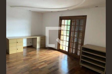 Casa à venda com 3 quartos, 428m² em Vila Scarpelli, Santo André