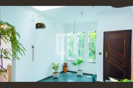 Casa à venda com 3 quartos, 206m² em Santa Maria, São Caetano do Sul