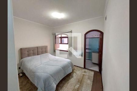 Casa à venda com 3 quartos, 212m² em Vila Alzira, Santo André